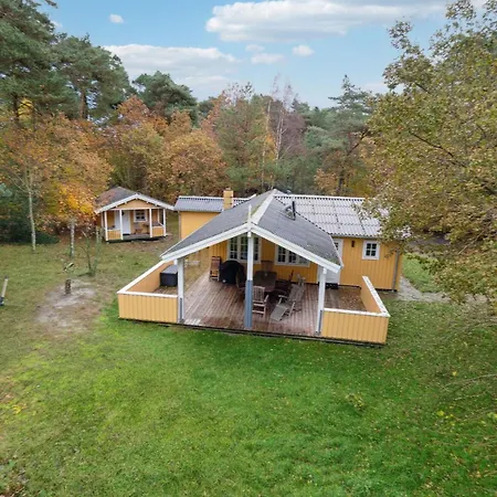 Сasa de vacaciones Stunning In With Kitchen