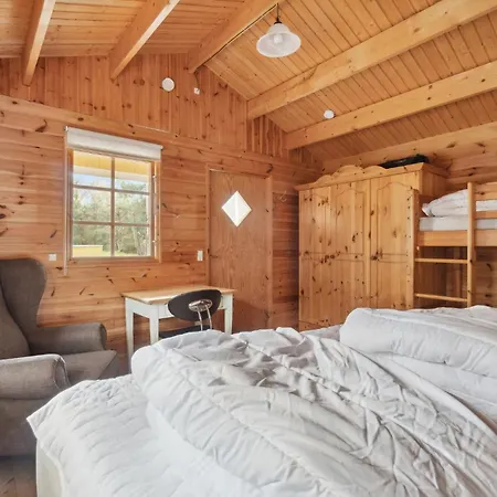 Stunning In With Kitchen Сasa de vacaciones