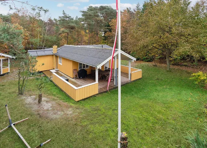 別荘 Stunning In With Kitchen Neksø